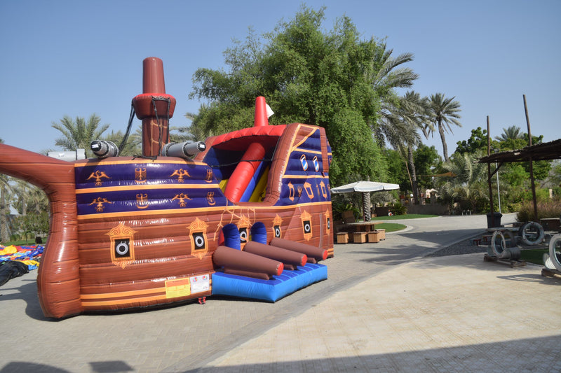 PIRATE JUMPING CASTLE